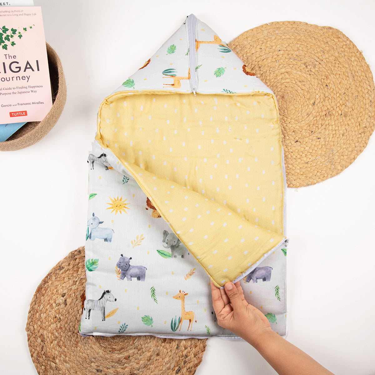 Baby Carry Nest - Into The Wild