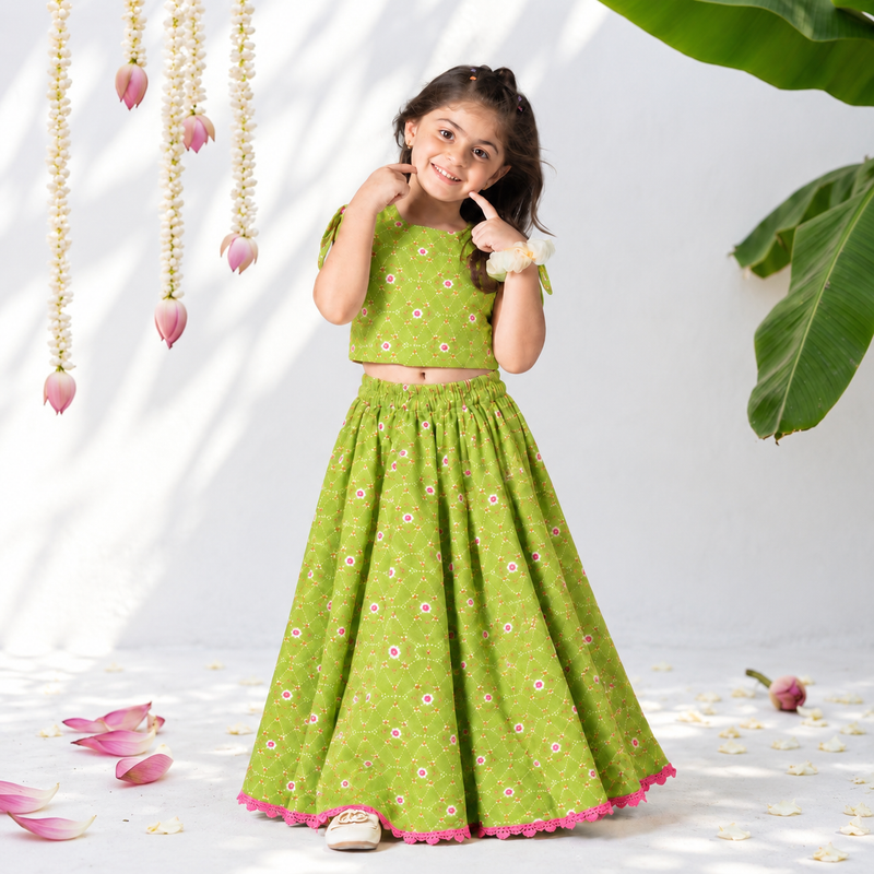 Girls Lehenga Set- Green Bandhani