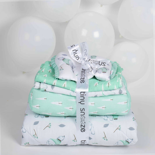 Newborn Gift Set- Arctic| Set of 6