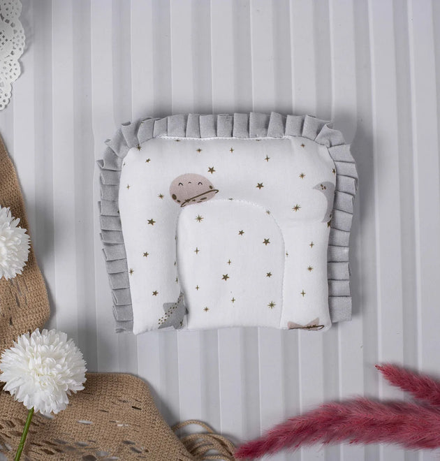Newborn U-Pillow- Moon & Stars
